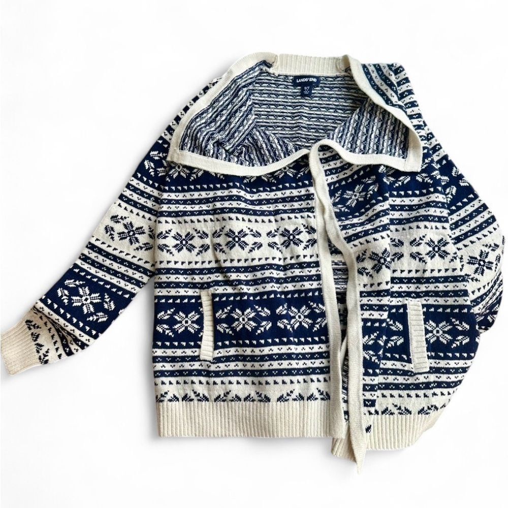 Land’s End Knit Navy White Patterned Winter Cardigan